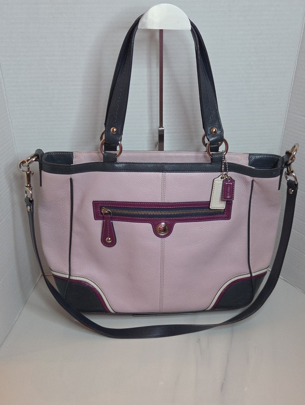 Coach Laura Spectator Tour Bag - Style F15149
